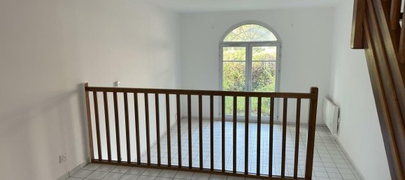 3 bedrooms House in Pont-Sainte-Maxence, France No. 349054 2