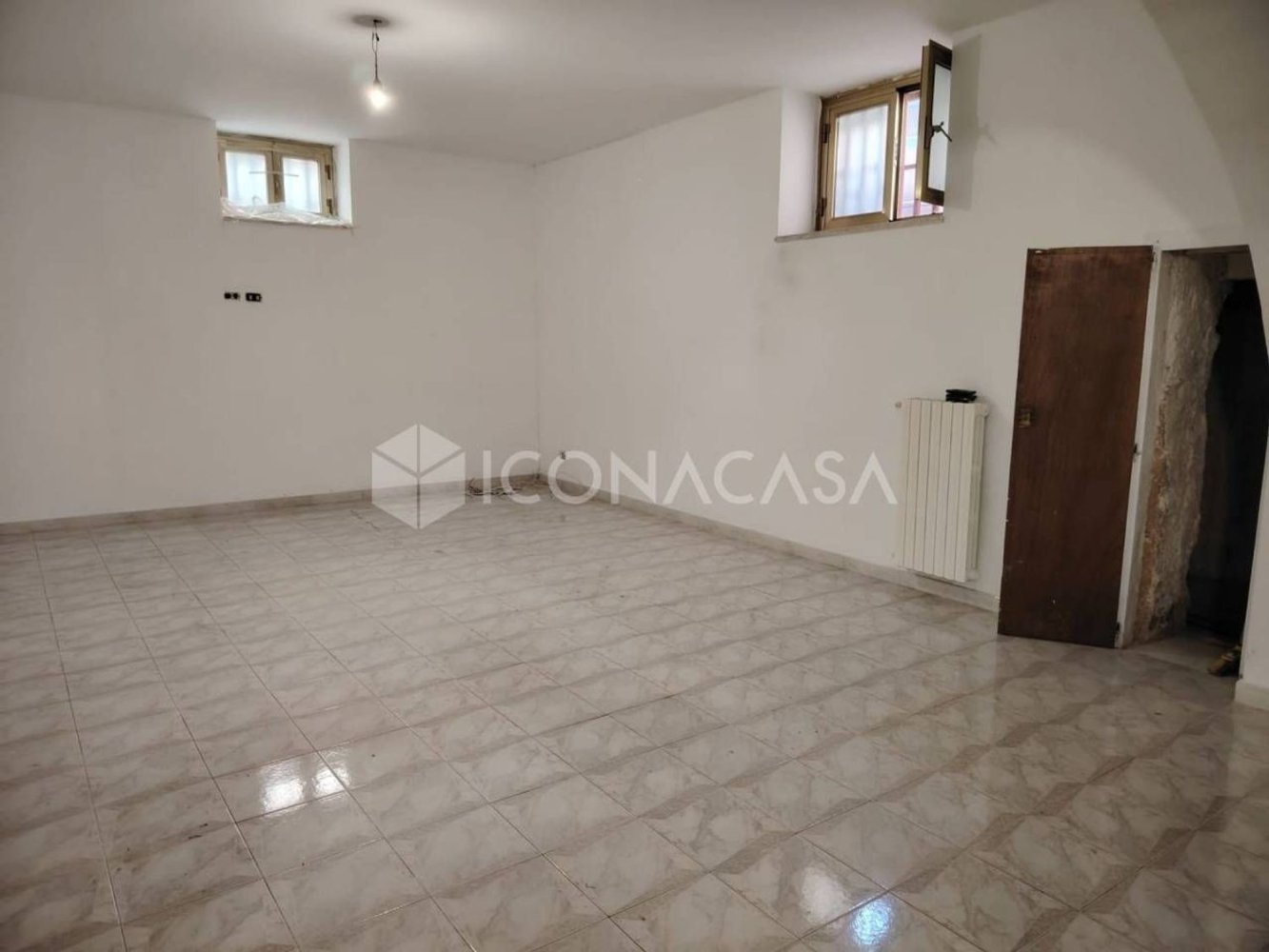 Дуплекс с 3 спальнями в Бари, Италия № 331338