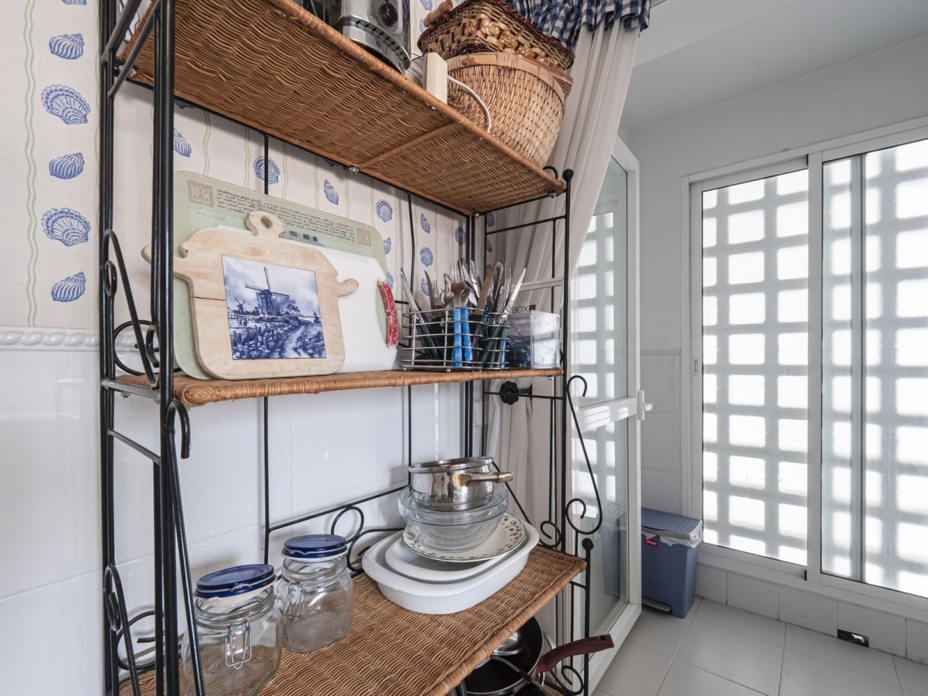 Apartamento de 2 dormitorios en Marbella, Spain No. 96885