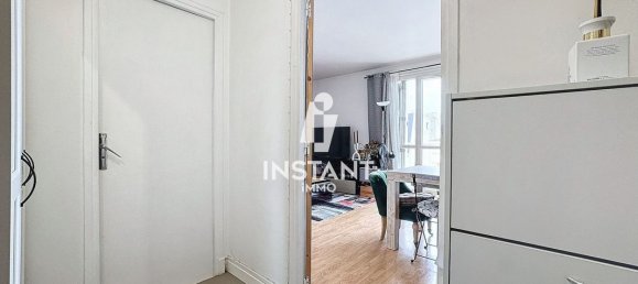 Studio in Charenton-le-Pont, France No. 172281 6