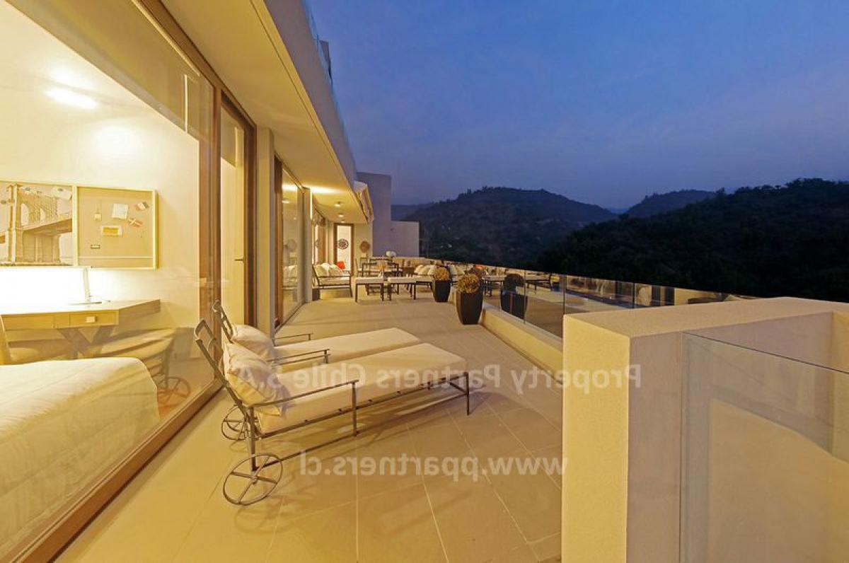 3 bedrooms Apartment in Santiago, Chile No. 2603