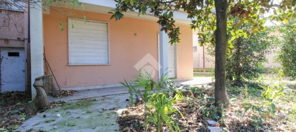 4 bedrooms Villa in Gavardo, Italy No. 167304 21