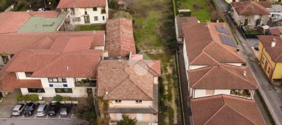 4 bedrooms Villa in Gavardo, Italy No. 167304 17