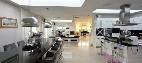 3 bedrooms Bungalow in Offenbach, Germany No. 329059 11