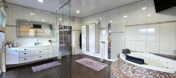 3 bedrooms Bungalow in Offenbach, Germany No. 329059 22