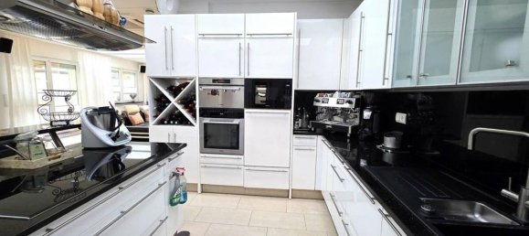 3 bedrooms Bungalow in Offenbach, Germany No. 329059 13