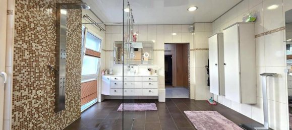 3 bedrooms Bungalow in Offenbach, Germany No. 329059 21