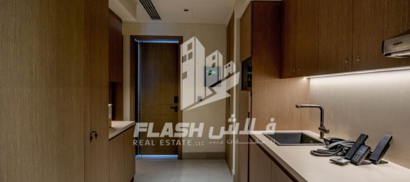 4 bedrooms Villa in Ras Al Khaimah, UAE No. 33104 12