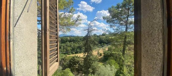 5-salle Appartement à Montalcino, Italy No. 32840 2