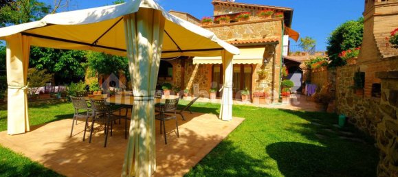 3 bedrooms House in Trequanda, Italy No. 225115 32