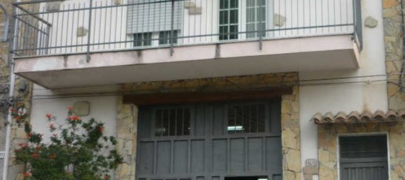 6 rooms Duplex in Belmonte Mezzagno, Italy No. 252093 4