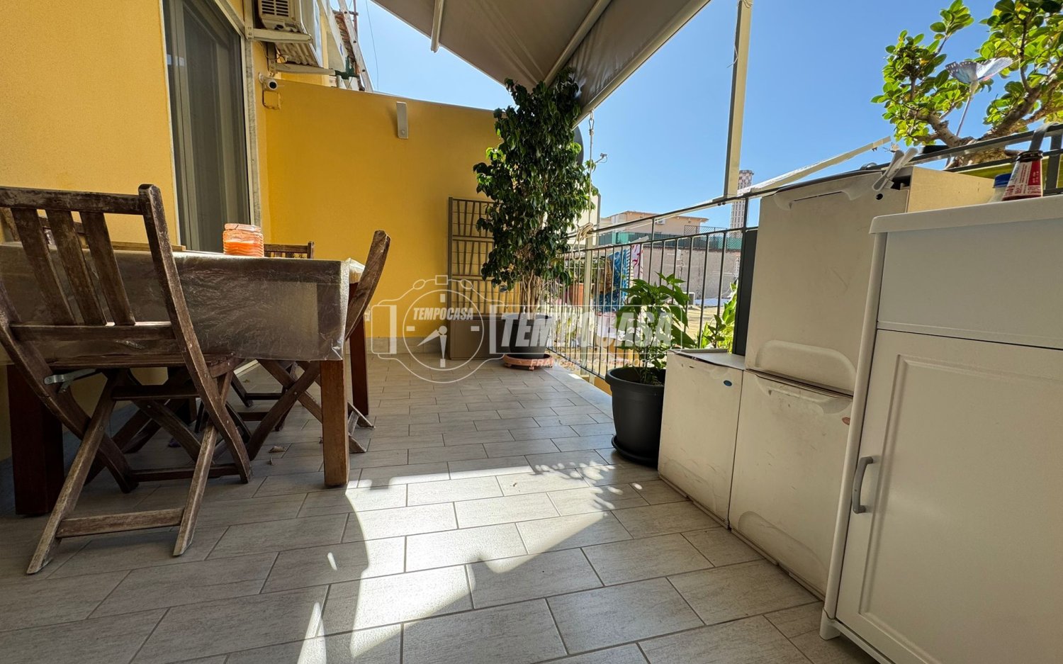 3 rooms Apartment in Naples, Italy No. 274464