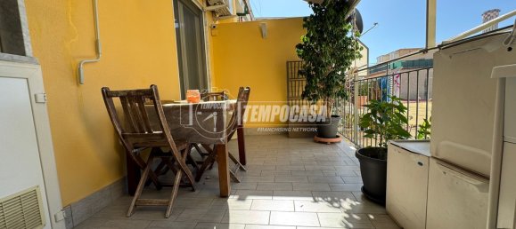 3 rooms Apartment in Naples, Italy No. 274464 10