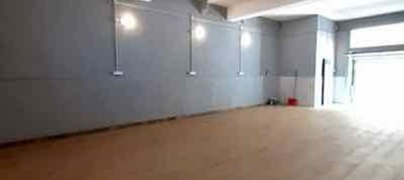 104m² Commercial property in Pomigliano d'Arco, Italy No. 282376 6