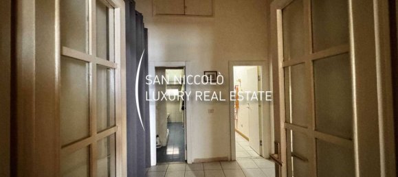 1 bedroom Apartment in Florence, Italy No. 189118 5