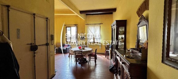 1 bedroom Apartment in Florence, Italy No. 189118 3
