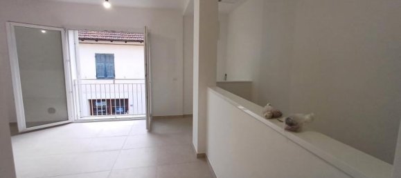 3-Zimmer Haus in Villanova d'Albenga, Italy, Nr. 235148 8