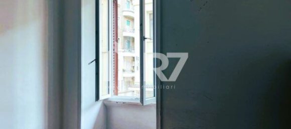 Apartamento de 3 divisões em Rome, Italy N.º 48575 2