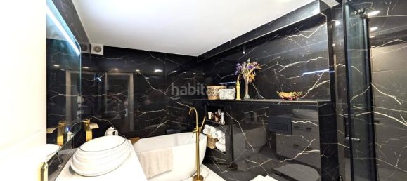 Apartamento de 3 dormitorios en Cornellà de Llobregat, Spain No. 147137 9