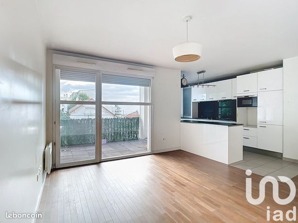 Apartamento T2 em Noisy-le-Grand, France N.º 309699