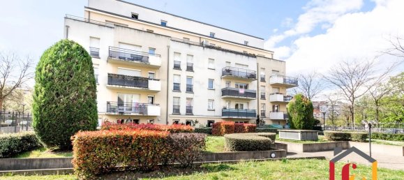 2 chambres Appartement à Chelles, France No. 170369 4