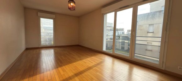 2 chambres Appartement à Chelles, France No. 170369 3