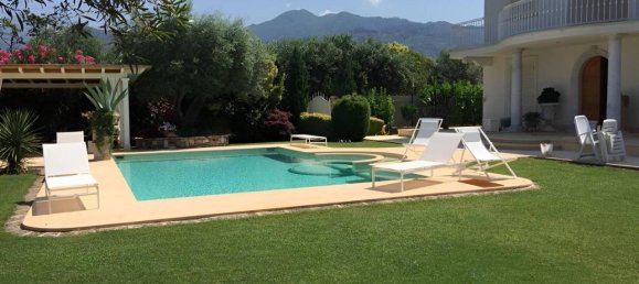 12 rooms Villa in Forte dei Marmi, Italy No. 105723 7