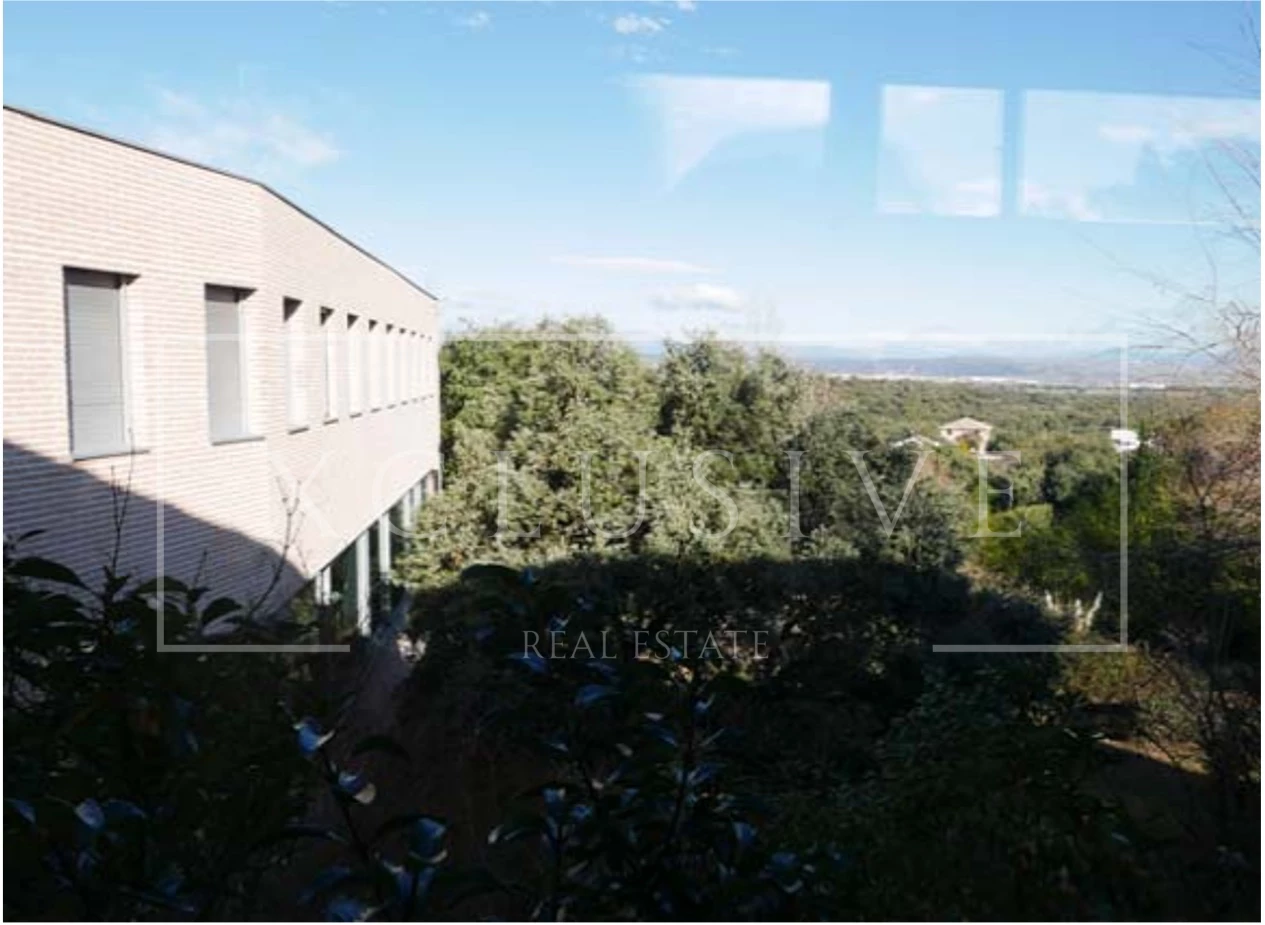 6 bedrooms House in San Sebastian de los Reyes, Spain No. 81085