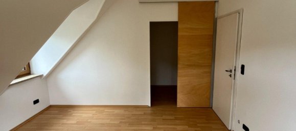 5 rooms Townhouse in Nurnberger Land, Germany No. 309374 12