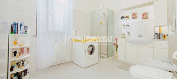 2 bedrooms Apartment in Parona, Italy No. 380010 16