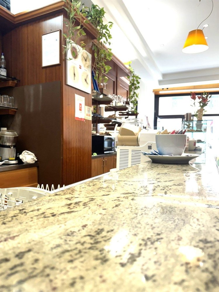  عقار تجاري في Monza, Italy 50متر مربع رقم 378462