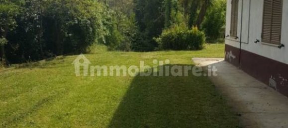 Edificio de 5 habitaciónes en Belmonte Piceno, Italy No. 330597 7