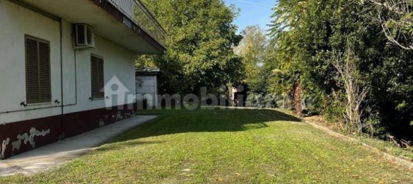 Edificio de 5 habitaciónes en Belmonte Piceno, Italy No. 330597 2