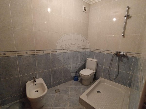 2 bedrooms House in Pinheiro de Azere, Portugal No. 165849