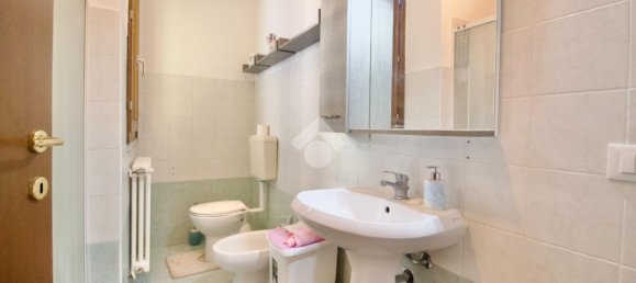 2 rooms Apartment in Reggio Emilia, Italy No. 15279 7
