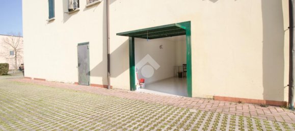 2 rooms Apartment in Reggio Emilia, Italy No. 15279 33