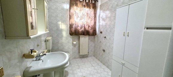 Villa de 7 divisões em Parma, Italy N.º 23845 41