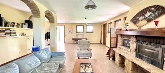 Villa de 7 divisões em Parma, Italy N.º 23845 46