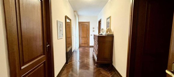 Villa de 7 divisões em Parma, Italy N.º 23845 25