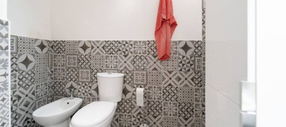 Квартира с 3 спальнями в Ното, Италия № 340148 20