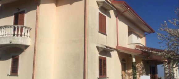 Villa de 8 divisões em Sersale, Italy N.º 186098 2