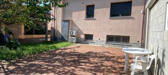 3 Schlafzimmer Villa in Canegrate, Italy, Nr. 364172 17