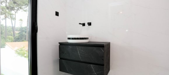 Дом с 4 спальнями в Сетубал, Португалия № 125338 47