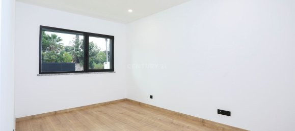 Дом с 4 спальнями в Сетубал, Португалия № 125338 45