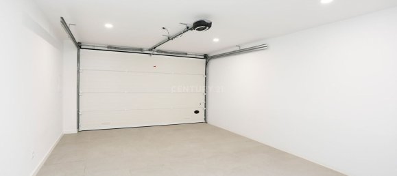 Дом с 4 спальнями в Сетубал, Португалия № 125338 23