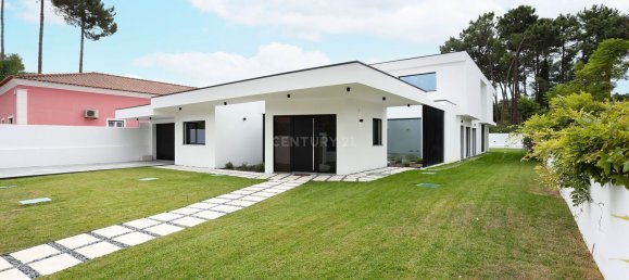 Дом с 4 спальнями в Сетубал, Португалия № 125338 2