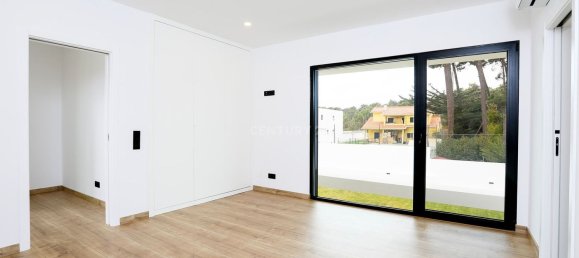 Дом с 4 спальнями в Сетубал, Португалия № 125338 33