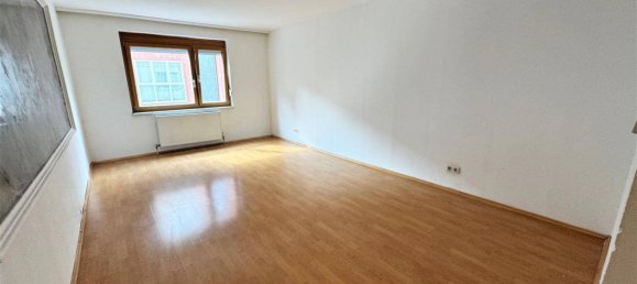 4 rooms Apartment in Hernals, Austria No. 131558 2