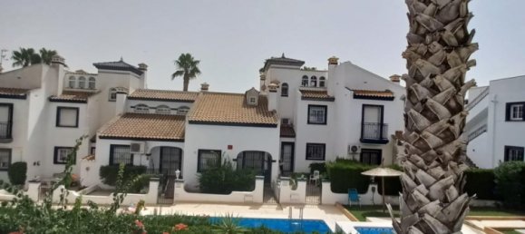 3 bedrooms Building in Villamartin, Spain No. 13020 2