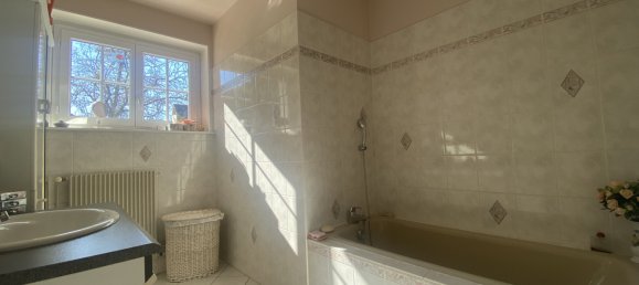 7 bedrooms House in Dreux, France No. 213536 10